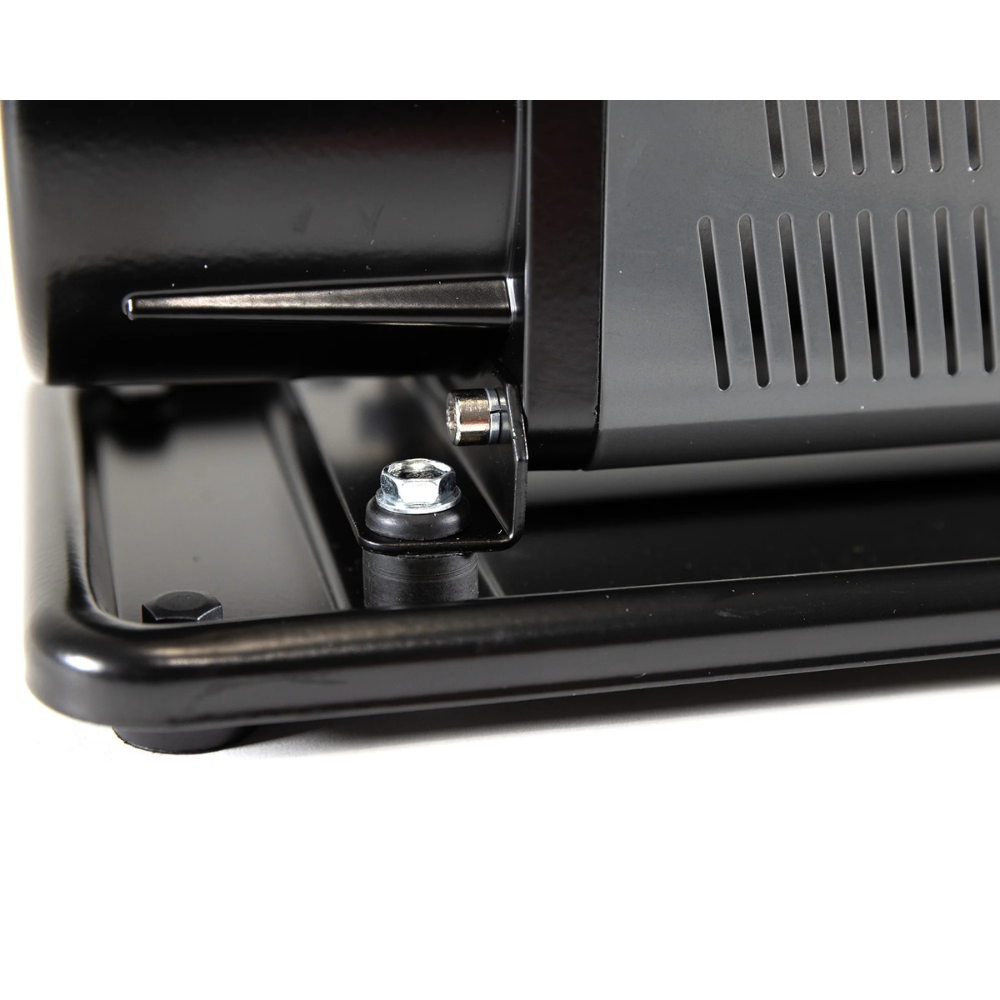 Ironman AIR CHAMP PRO 5.65CFM - 12V Heavy Duty Portable Air Compressor